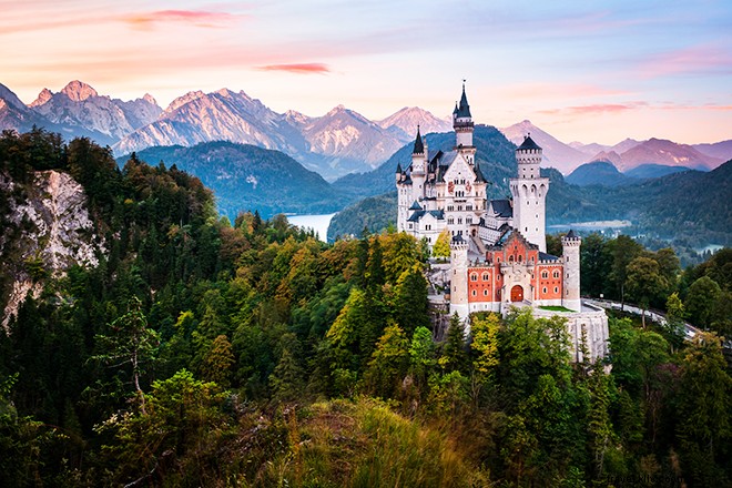 Gli 8 castelli più fiabeschi del mondo 
